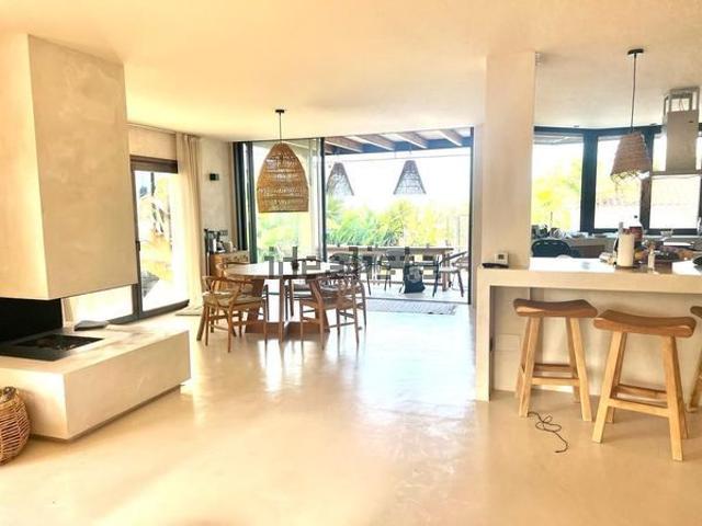 Alquiler de casa o chalet independiente en Urbanización Marbesa, 18