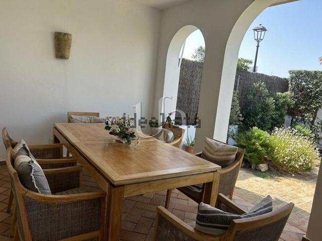 Alquiler de casa o chalet independiente en Vistahermosa