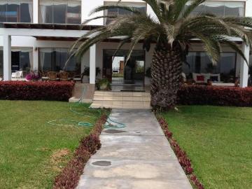 Alquiler de casa de playa en la playa bujama