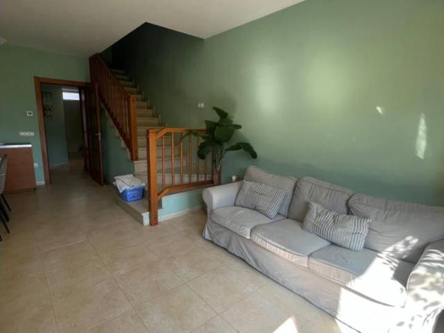 Alquiler de casa de 150 m² con patio, garaje y piscina en El Romaní