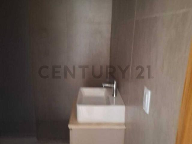 Alquiler de casa en barrio privado Villa Michelo