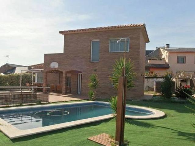 Alquiler de casa en Bigues i Riells