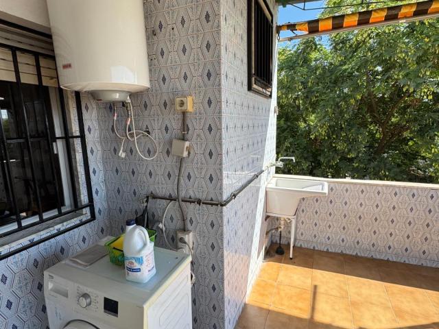 ALQUILER DE CASA EN PRIMERA PLANTA ESPINARDO