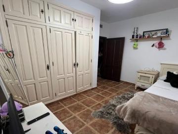 Alquiler de Casa en Zona Higuerón – Parcela de 500 m2
