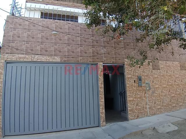 Alquiler De Casa Para Empresas En Urbanizacion El Bosque