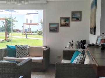 Alquiler de casa, playa asia del mar