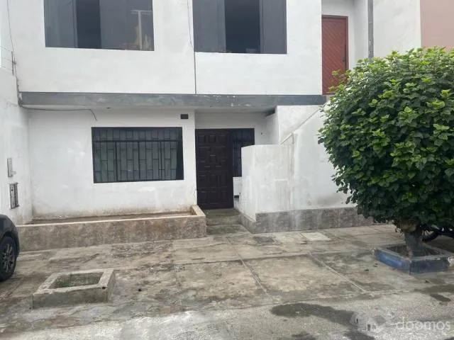 Alquiler de casa primer piso en La Perla Alta