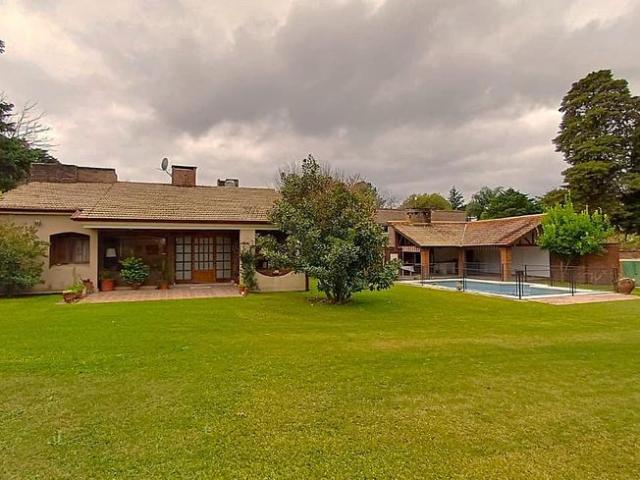 Alquiler de Casa Quinta en Club Náutico Ubajay