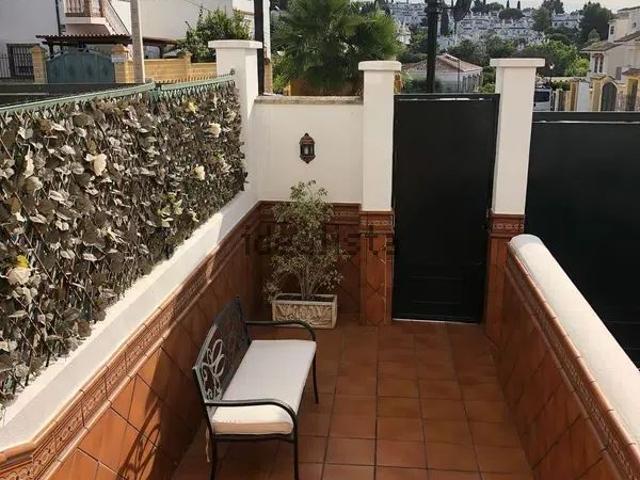 Alquiler de chalet adosado en Urbanización la Sierrezuela, 55