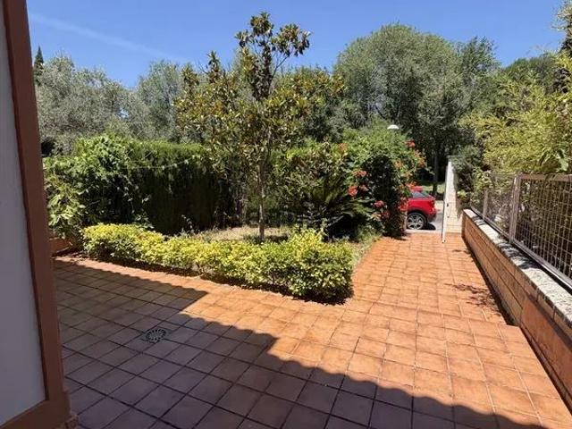 Alquiler de chalet adosado en Avenida de la Arruzafa
