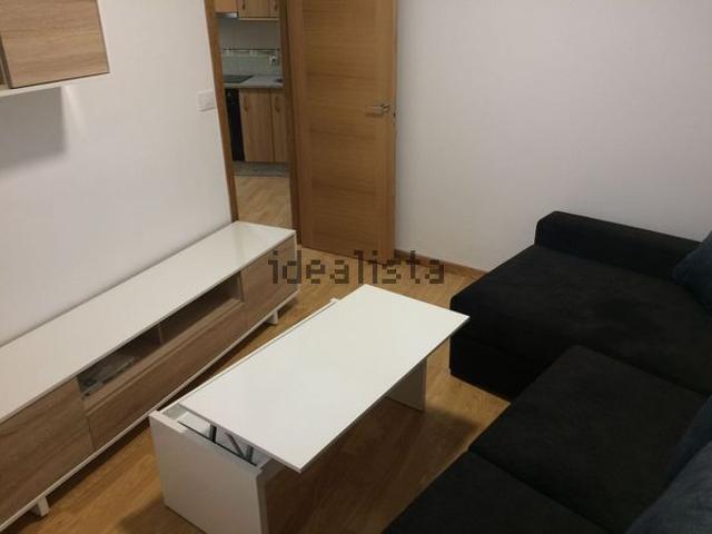Alquiler de chalet adosado en Avenida de Ramón Nieto, 459