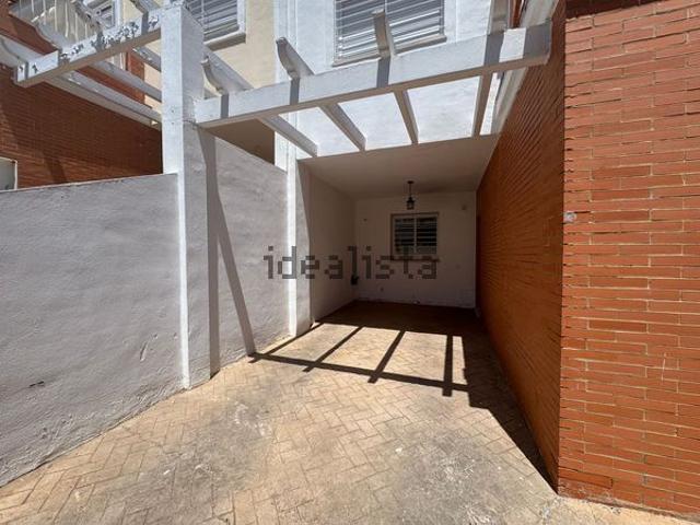 Alquiler de chalet adosado en Calle Torre de la Palma