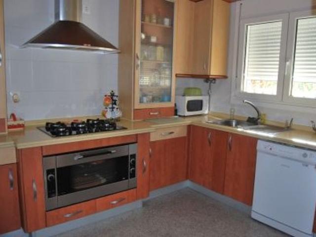 Alquiler de chalet adosado en Calle Campanilla, 16