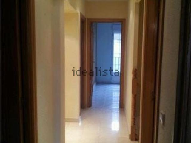 Alquiler de chalet adosado en Calle Conda, 2