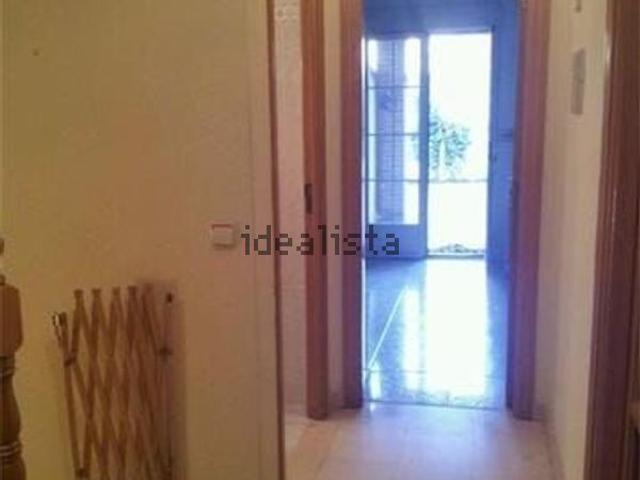 Alquiler de chalet adosado en Calle Conda, 2