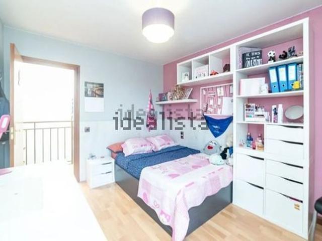 Alquiler de chalet adosado en Calle Francisco de Pisa, 40