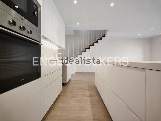 Alquiler de chalet adosado en Calle Illa de Ons