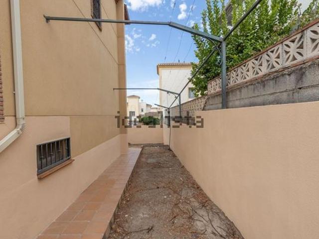 Alquiler de chalet adosado en Calle Las Parras, 20