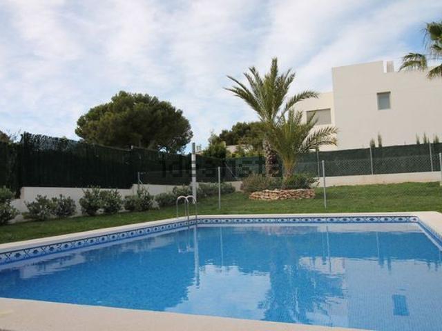Alquiler de chalet adosado en Calle Mar Rizada, 9
