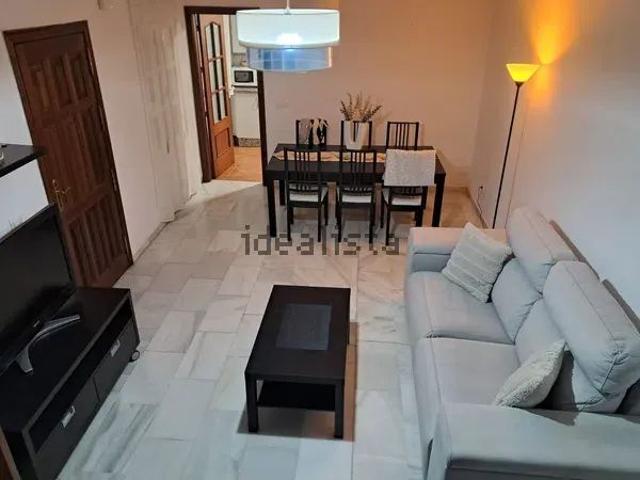Alquiler de chalet adosado en Calle pedro fernández, 8