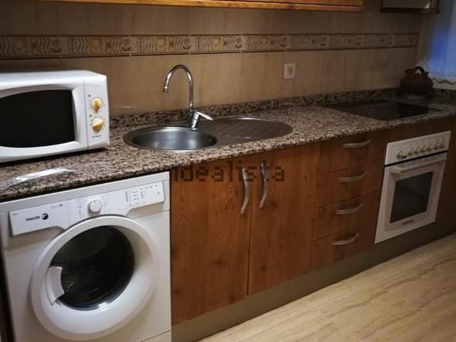 Alquiler de chalet adosado en Calle Real, 5