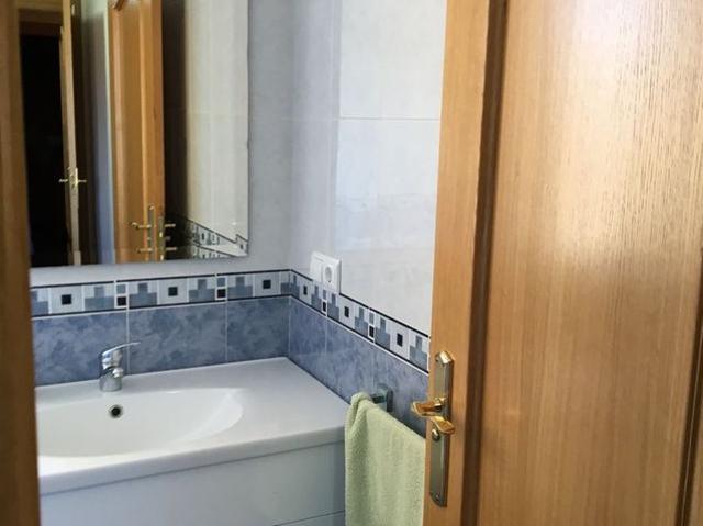 Alquiler de chalet adosado en Calle Serrezuela, 22