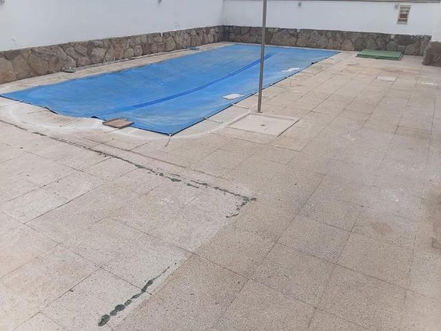 Alquiler de chalet adosado en Cedillo del Condado