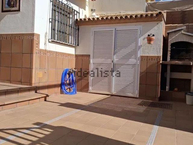 Alquiler de chalet adosado en Gines