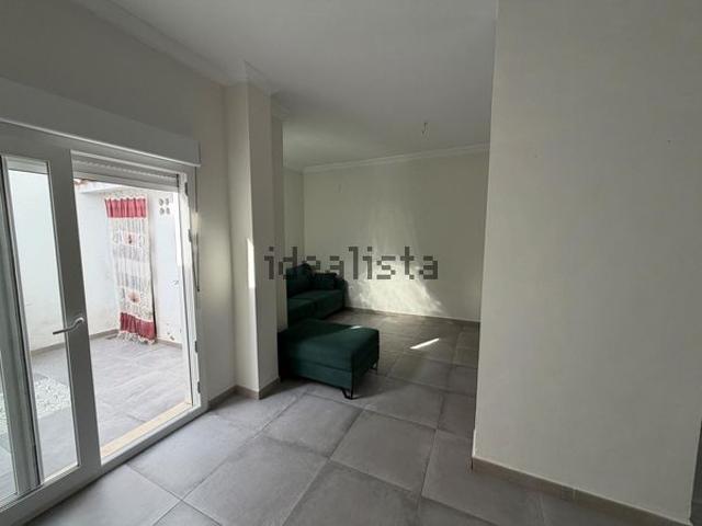 Alquiler de chalet adosado en Plaza Antonio Luque el Chiquitin
