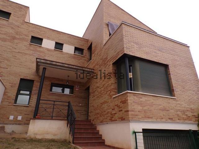 Alquiler de chalet pareado en Bargas