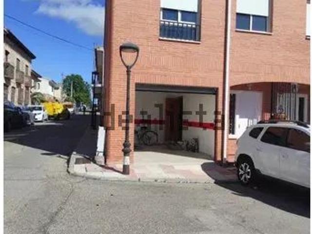 Alquiler de chalet pareado en Calle Virgen de la Poveda, 11