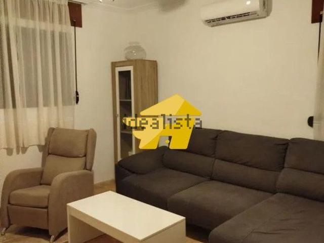 Alquiler de chalet pareado en Calle La Colina