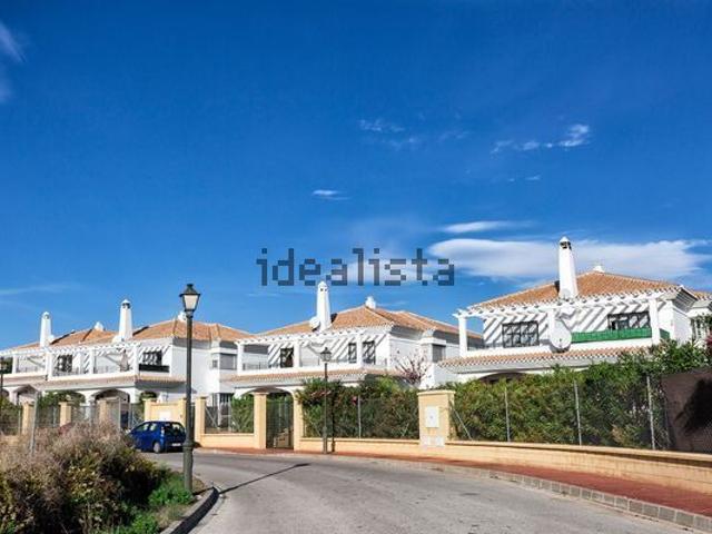 Alquiler de chalet pareado en Calle Pintores, 82