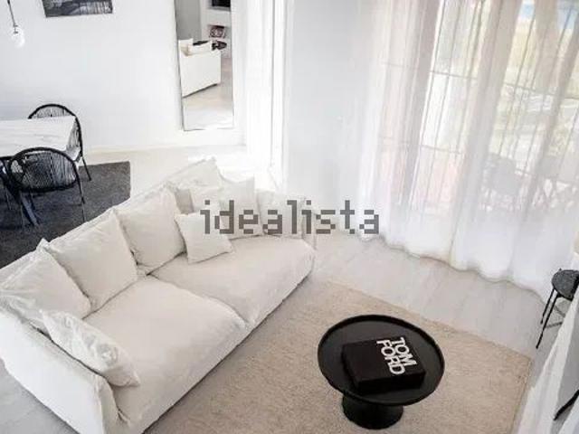 Alquiler de chalet pareado en Calle Sirio, 19