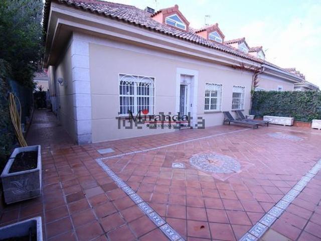 Alquiler de chalet pareado en Centro