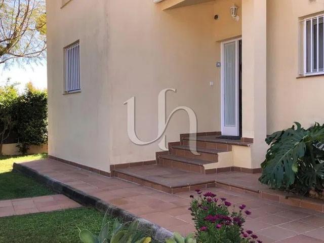 Alquiler de chalet pareado en Cuatro Pinos El Carmen