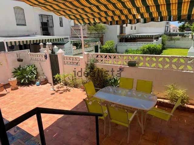 Alquiler de chalet pareado en Hacienda Condemar