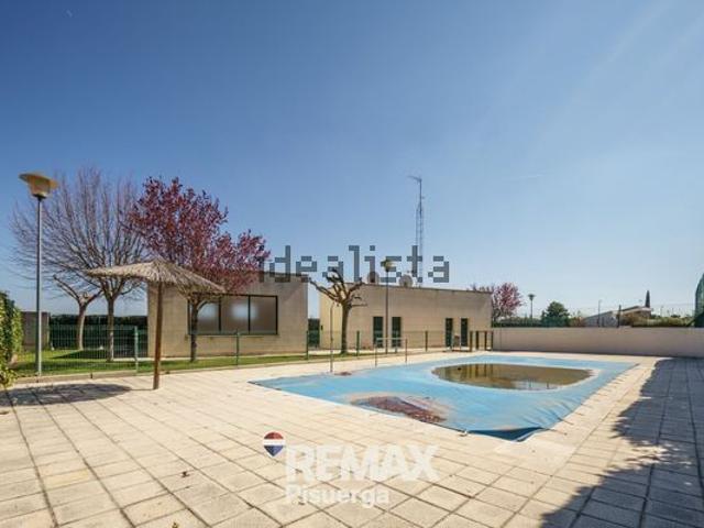 Alquiler de chalet pareado en Haya, 61