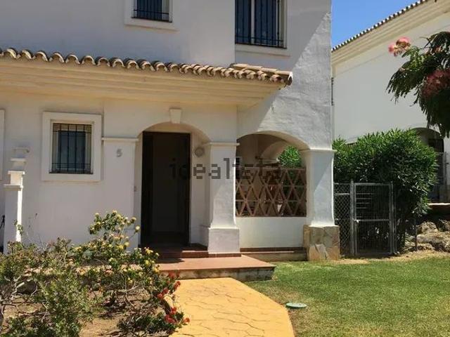 Alquiler de chalet pareado en pintores s/n