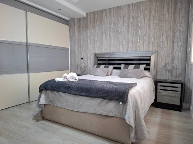 Alquiler de chalet unifamiliar en La Zubia