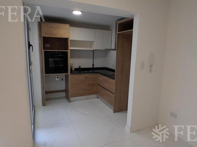 Alquiler de departamento 2 ambientes en Wilde