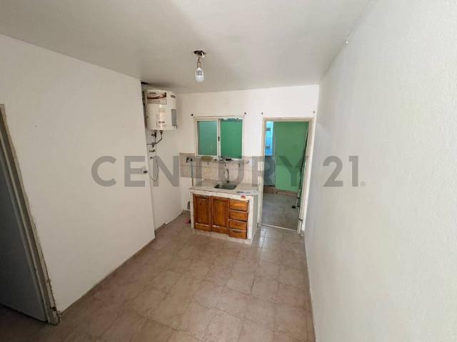 ALQUILER DE DEPARTAMENTO 2 AMBIENTES, SIN EXPENSAS AVELLANEDA, GERLI