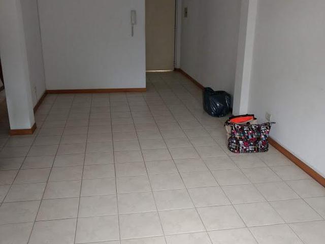 Alquiler de departamento 4 ambientes en San Isidro