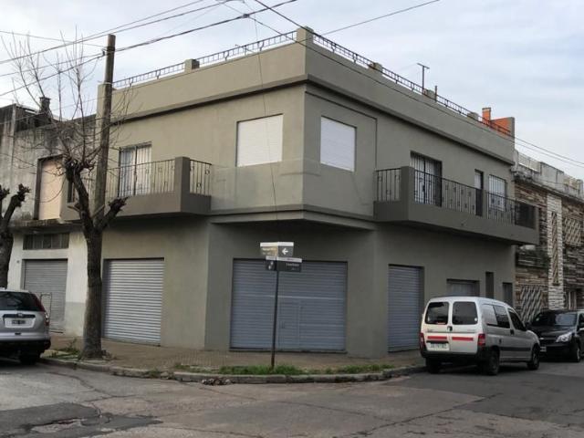 Alquiler de Departamento 4 ambientes en Villa Sarmiento, Morón