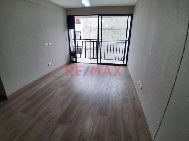 Alquiler De Departamento De Estreno 68M2 En Lince + Estacionamiento