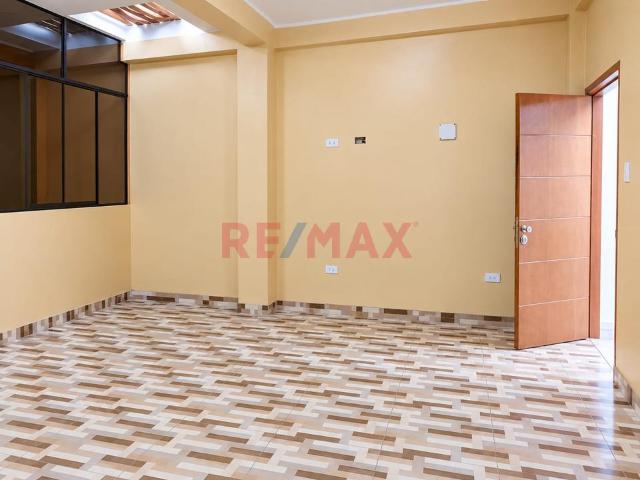 ✨ ¡Alquiler De Departamento En 1Er Piso Con Entrada Independiente – Carabayllo!