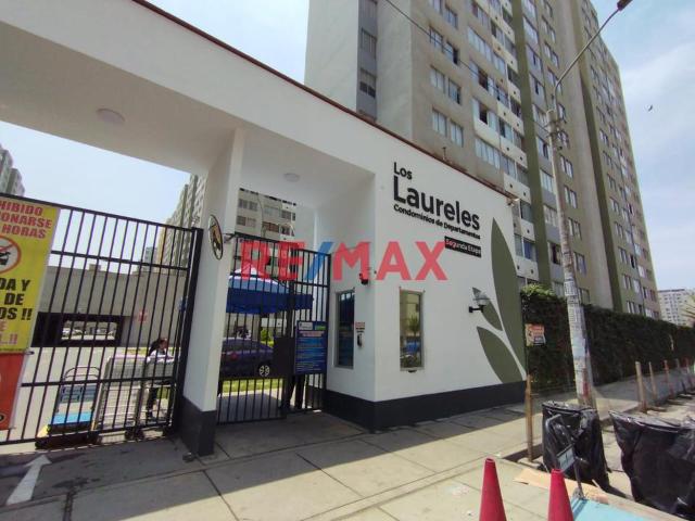 Alquiler De Departamento En Condominio Los Laureles – Comas Con Cochera