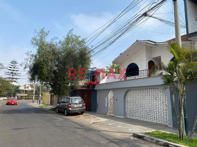 Alquiler de Departamento en los Sauces Surquillo