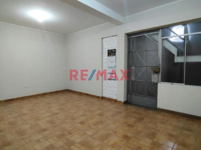 Alquiler De Departamento En Primer Piso En San Martin De Porres