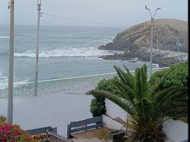 Alquiler de Dpto frente al mar en Punta Hermosa por semana / mes /año